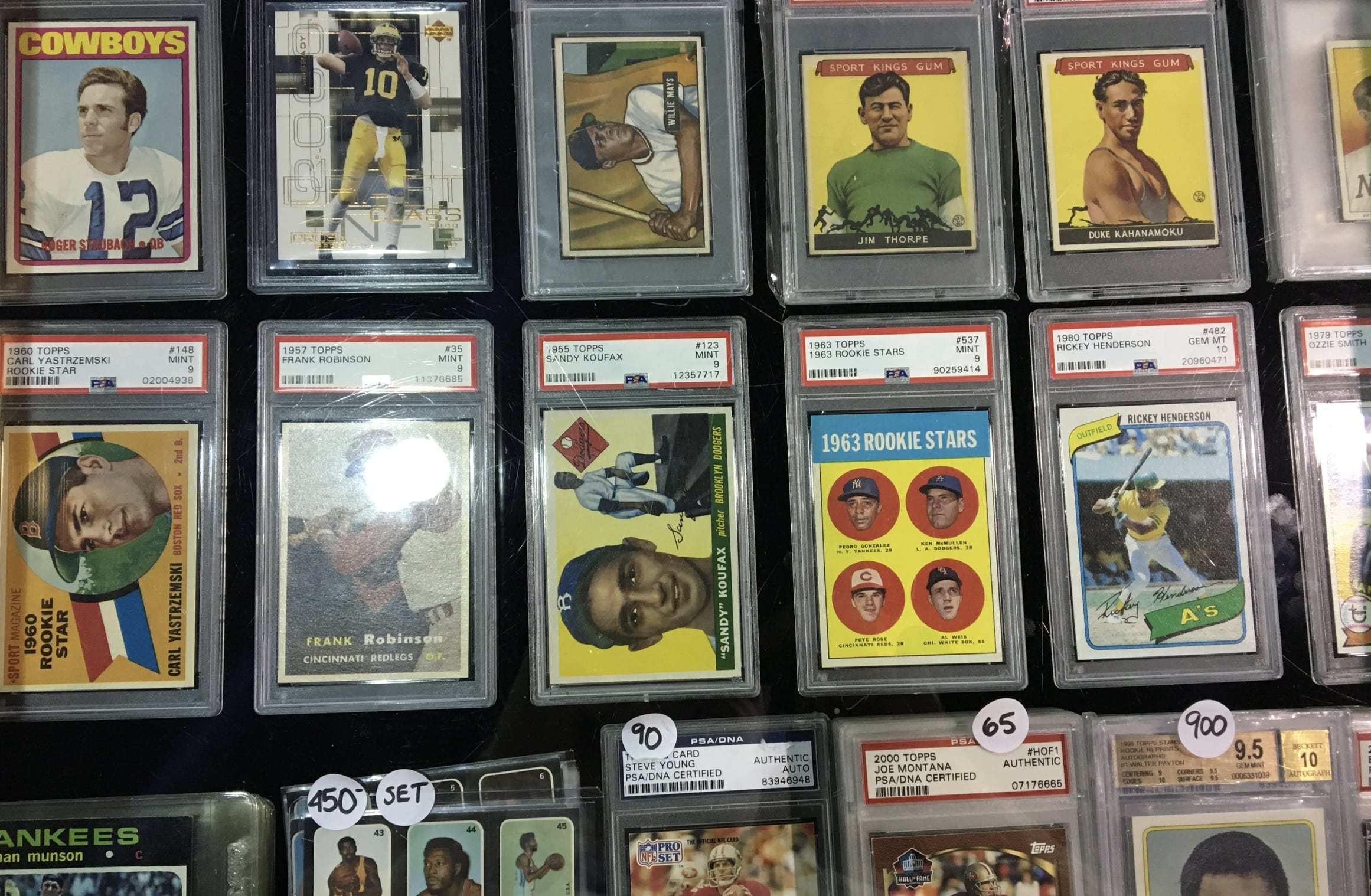 3 Best Tips To Find Baseball Card Shops Nearby - Old Sports Cards